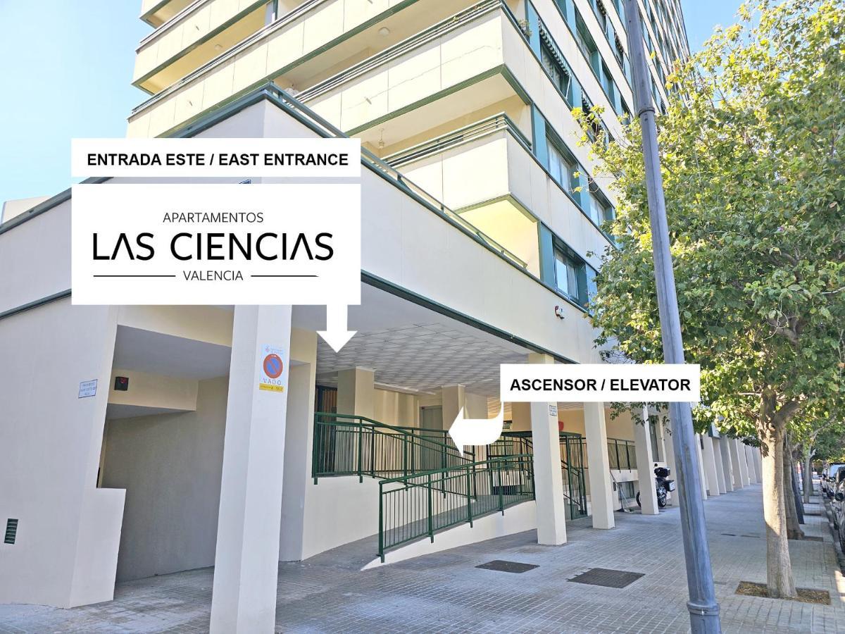 Apartamentos Las Ciencias R Valencia Luaran gambar