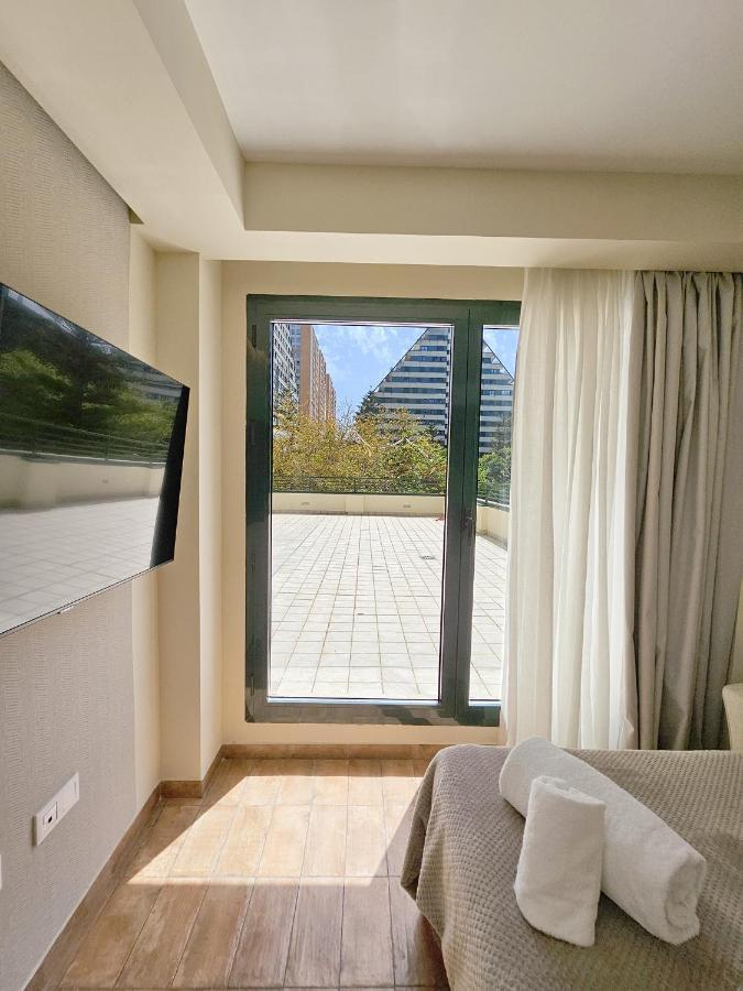 Apartamentos Las Ciencias R Valencia Luaran gambar